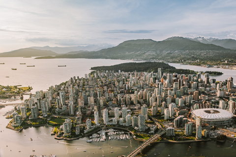 SKY Heli-Tour of Vancouver (Downtown)