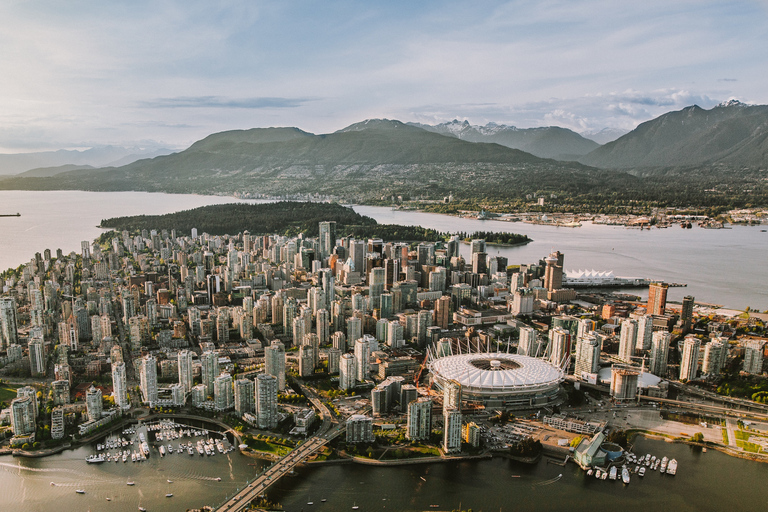 SKY Heli-Tour of Vancouver (Downtown)