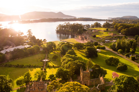 From Hobart: 2-Day Bruny Island and Port Arthur Tour