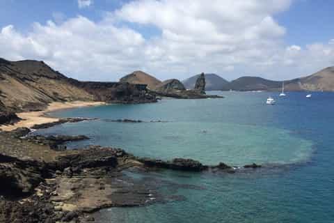 Puerto Ayora: Bartolome Island and Sulivan Bay Day-Trip