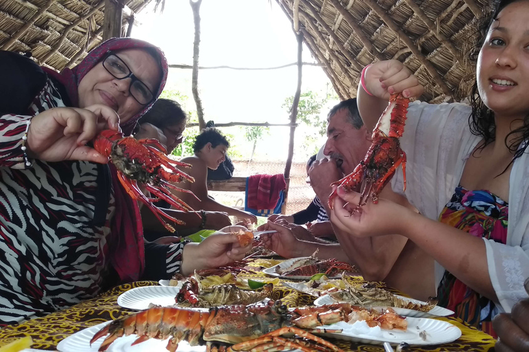 Ab Stone Town: Dau-Inselsegeltour mit BBQ-MittagessenTour ab Stone Town