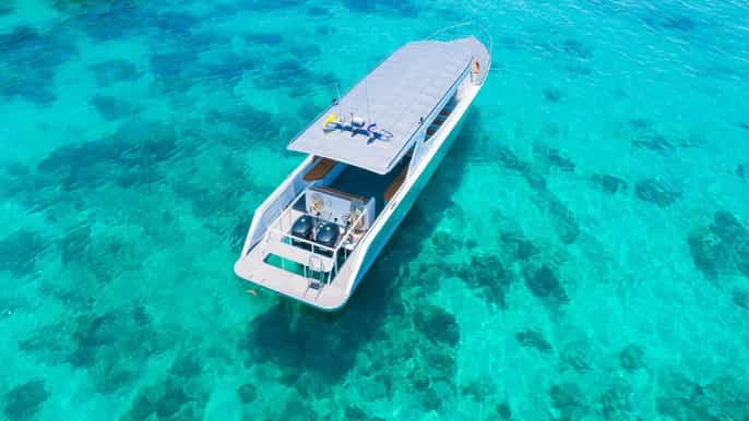 phuket private luxusschnellbootcharter nach phi phi island
