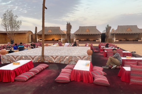 Abu Dhabi: Woestijntour met BBQ diner en hoteltransfer4 uur: Avontuurlijke woestijnsafari zonder ATV fiets