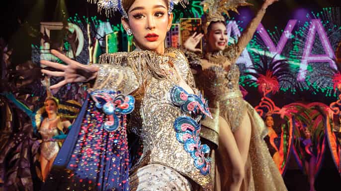 pattaya boleto de admisión al show de tiffany y traslados al hotel