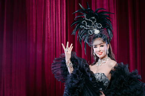 Pattaya: Alcazar Cabaret Discounted Admission Ticket VIP Seat