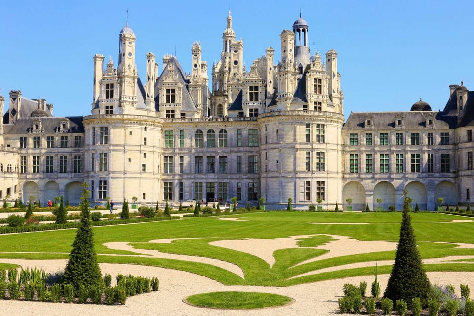 Chateau de Chambord Skip-the-Line Ticket 2023 - Loire Valley