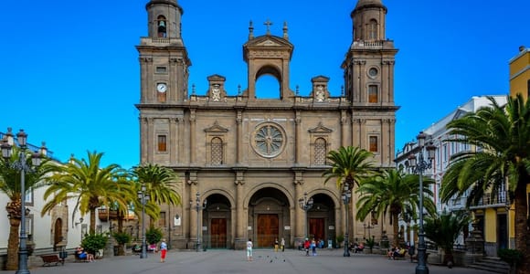 Las Palmas, Botanical Gardens and Bandama Volcano Tour