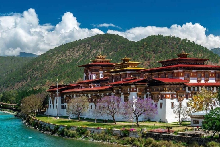 Best Bhutan Tour: Itineraries from 3 to 7 Days 3 Night 4 Days Best Bhutan Tour