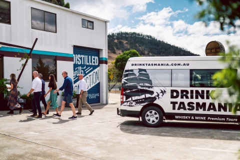 Van Hobart: Drink Tasmania Whiskey Distillery TourVan Hobart: Tasmaanse whiskydistilleerderijtour
