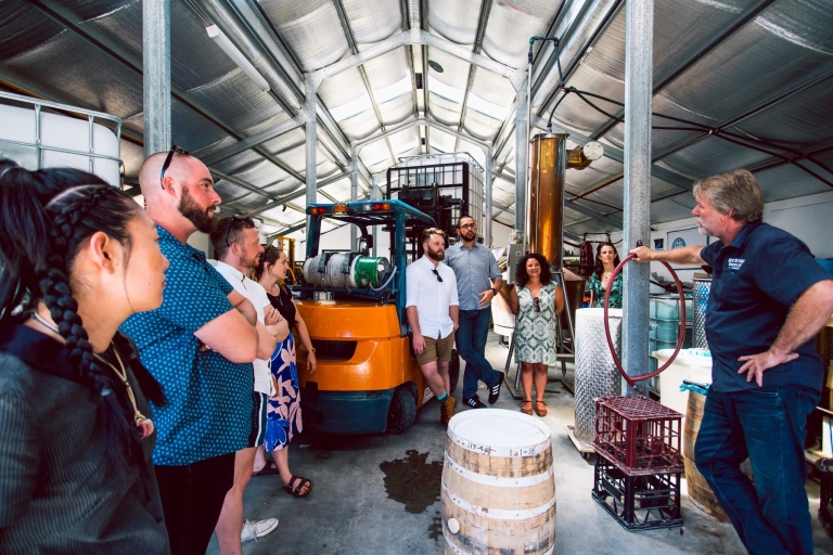 Von Hobart aus: Trinke Tasmanien Whisky Destillerie TourVon Hobart aus: Tour durch die tasmanische Whiskey-Destillerie