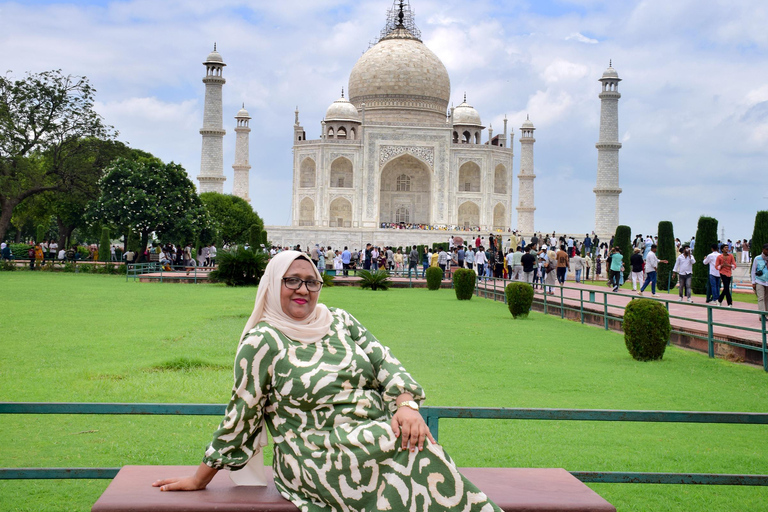 Delhi: 6 Days Golden Triangle Tour with Varanasi & Boat Ride Only Private Tour Guide