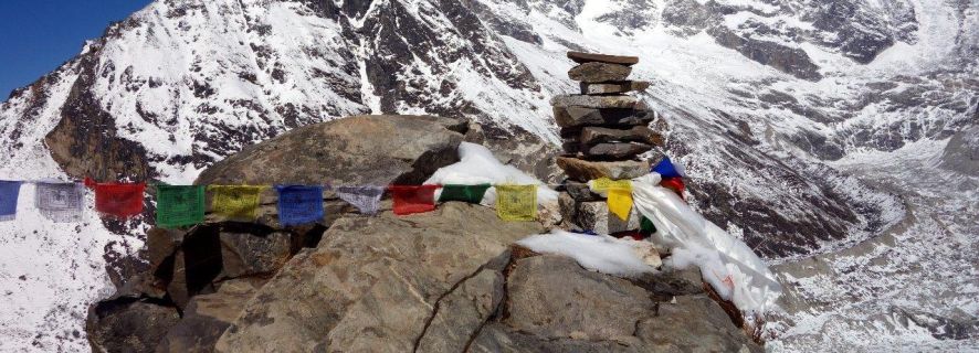 From Kathmandu: 11-Day Langtang Valley Trek with Porter