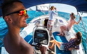 Cinque Terre: 2-Hour Private Boat Tour
