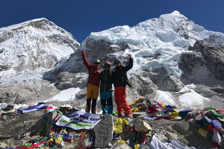 Trekking del Campo Base dell&#039;Everest di 12 giorni - Pensione completa - Pasti privatiOpzione standard