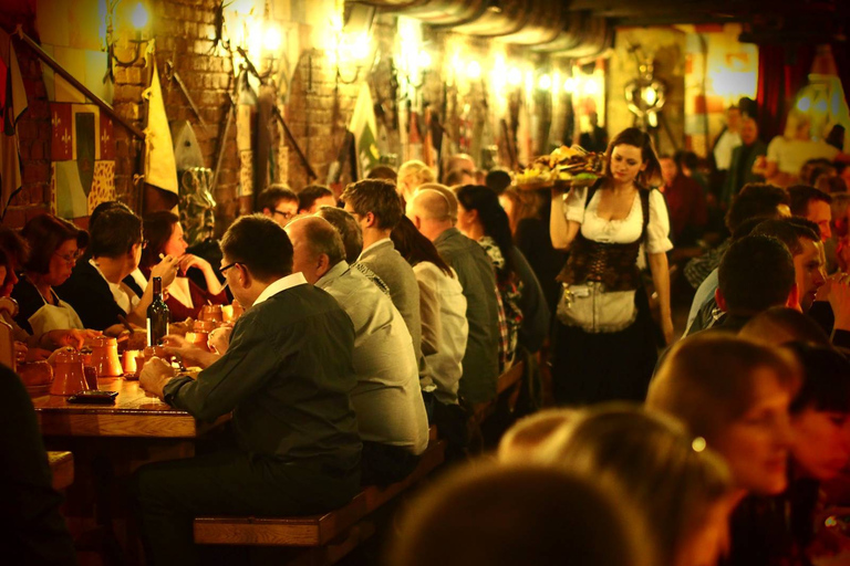 Budapest: Medieval Dinner Show with Drinks Menu 1: Lancelot's Challenge