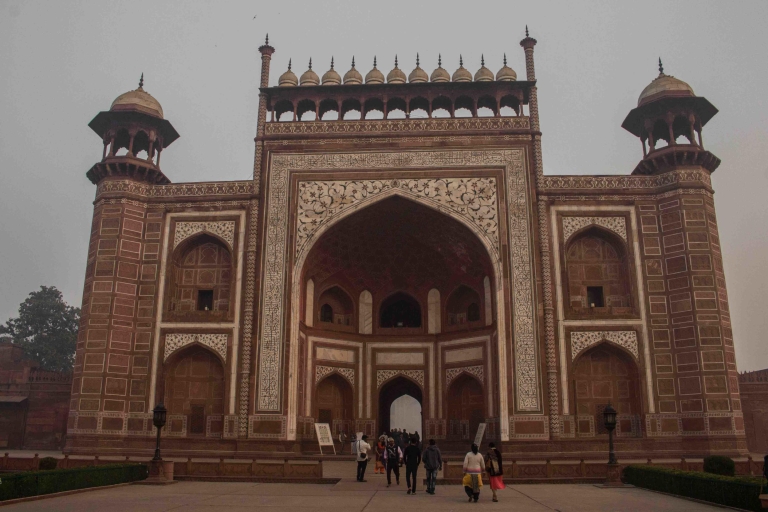 Z Delhi: Private Taj Mahal i Agra Tour pociągiem ekspresowym