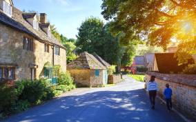 From London: Small Group Cotswolds Villages Tour
