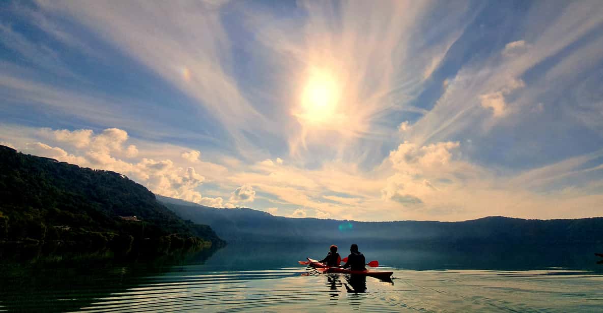 Castel Gandolfo: tour in kayak nel lago da Roma