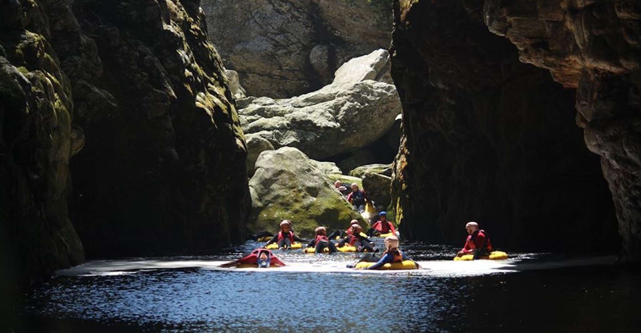 Río Tormentas, Parque Nacional Tsitsikamma Tubing Agua Negra - Hizvo