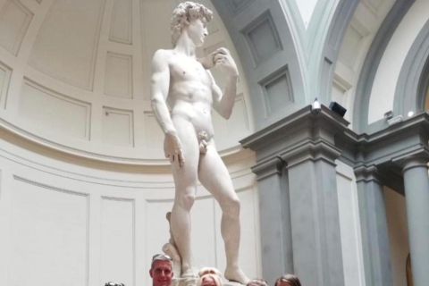 Florencia: Galería de los Uffizi y la Academia con David Tour privado