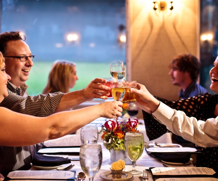Charleston: Luxury Harbor Dinner Cruise