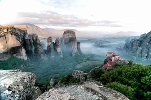 Meteora: Full Day Trip by Train from Thessaloniki
