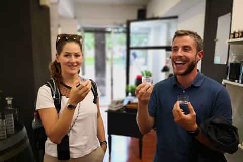 Athens: Food Tour with Market Visit and Traditional Lunch