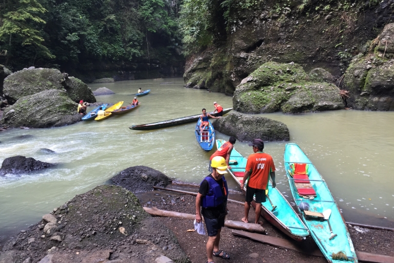 Z Manili: wycieczka na wyspę wulkaniczną Taal i wodospad Pagsanjan