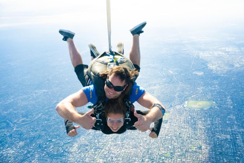 Melbourne : Saut en parachute à St. Kilda BeachSpécial Midweek Skydive Melbourne