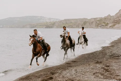 Safári a cavalo radical em Santorini