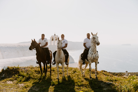 Megalochori: Passeio a cavalo para cavaleiros experientes