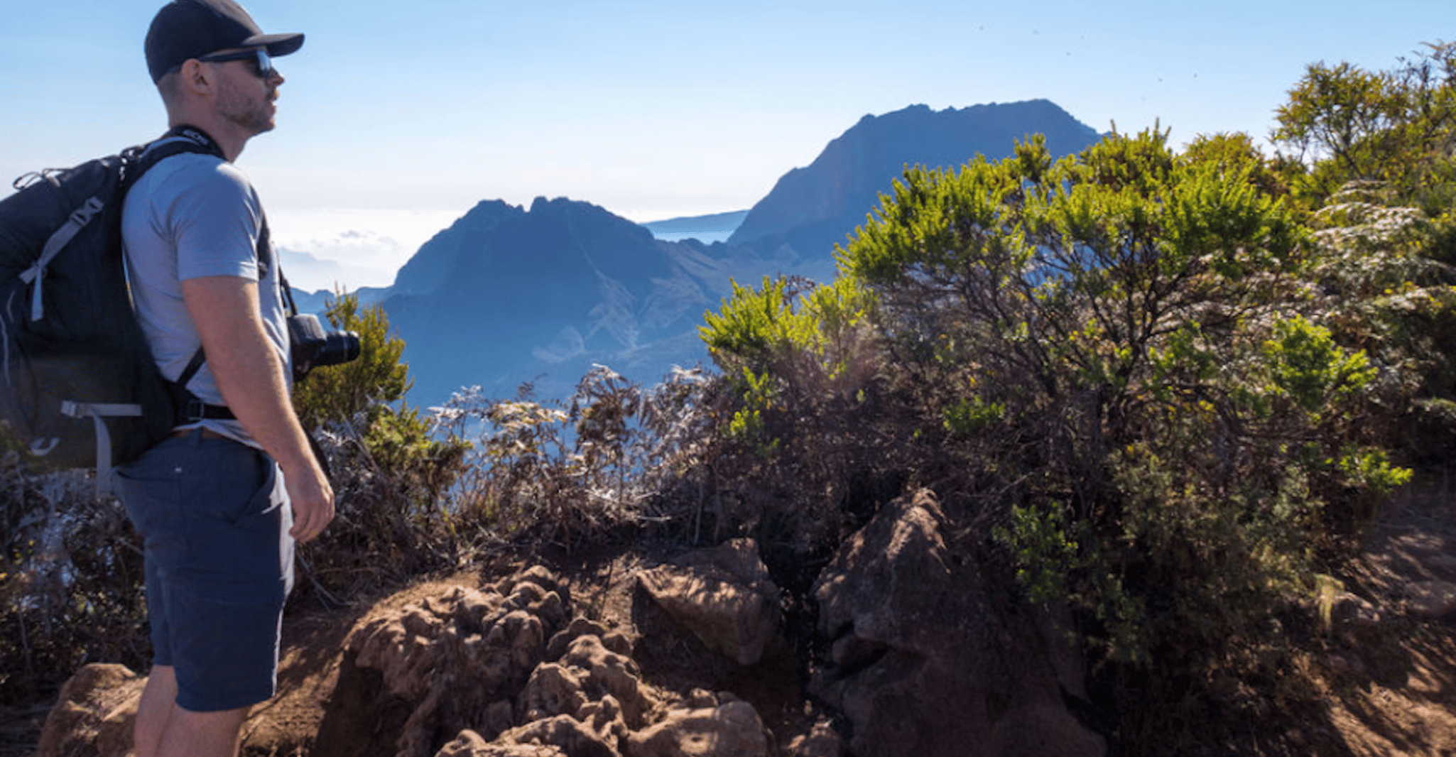 Sur les remparts de Mafate, Weekly Public Hike in French - Housity