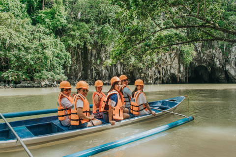 Puerto Princesa: ondergrondse rivier, tokkelbaan, peddelboottocht