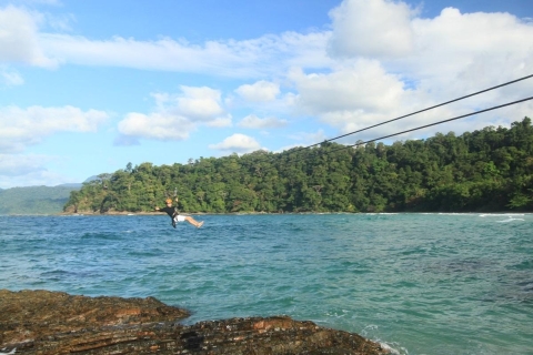 Puerto Princesa: recorrido por el río subterráneo, tirolesa y bote a pedales
