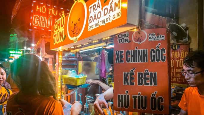 ho chi minh traditional vietnamese streetfood tour
