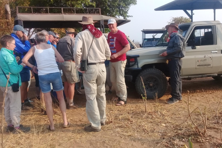 Chobe National Park: Pirschfahrt, Mittagessen und Tagesausflug mit Kreuzfahrt