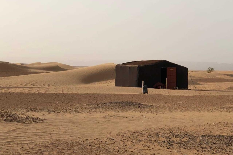 Desde Agadir: tour de 2 días por el desierto del Sahara a Zagora