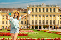 Viena, Skip-the-Skip-the-Schonbrunn Palace and Gardens Tour - Housity
