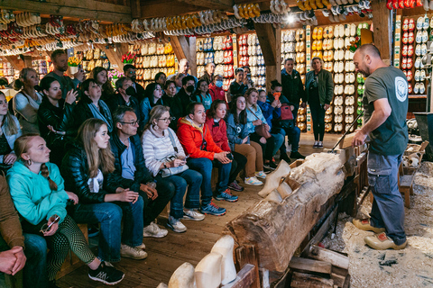 Amsterdam: Live-Guided Zaanse Schans & Cheese Tasting Tour Tour in English