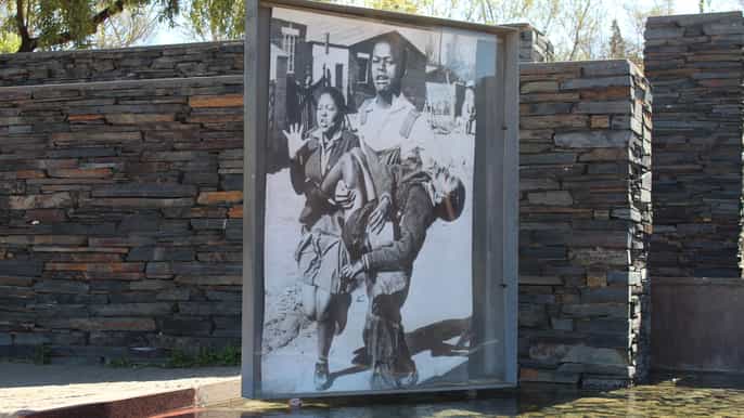 johannesburg soweto and apartheid museum day tour