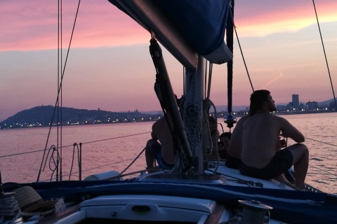 Barcelona: 2-godzinna wycieczka żeglarska
