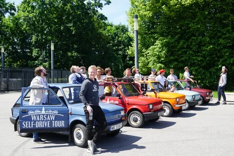 Tour in auto di Varsavia fuori dai sentieri battuti