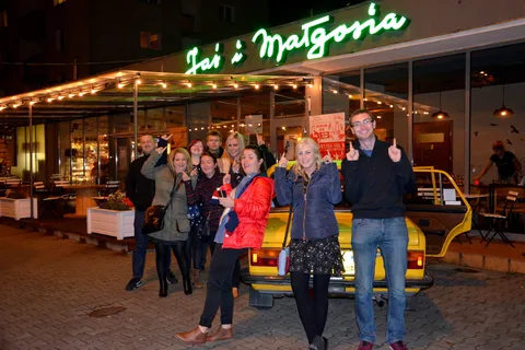 Warszawa: Prywatna Noc Degustacji Wódki z Przekąskami i Odbiorem