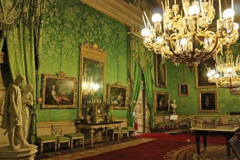 Florence: Semi-Private Pitti Palace & Palatine Gallery Tour Guided Tour in Spanish
