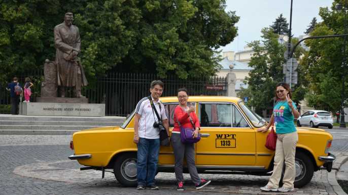 Lo que hay que ver en Varsovia: Tour privado de 4 horas en Fiat Retro
