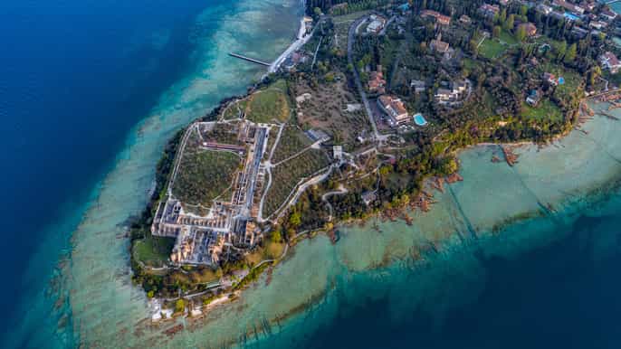 sirmione 25 minute boat cruise around the peninsula
