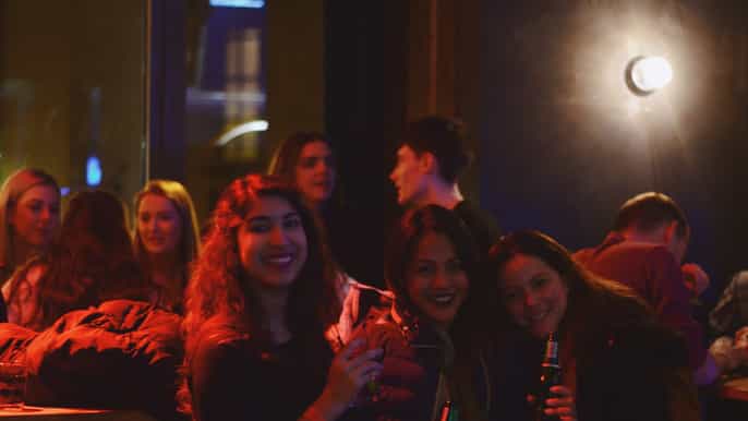 berlin pub crawl with 1hour open bar