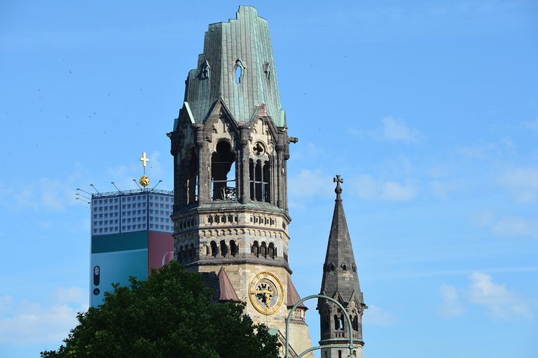 Berlim: City-West Walking Tour com um verdadeiro berlinense