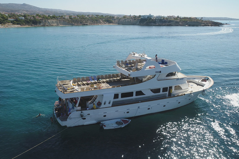 Paphos: Coral Express Cruise with BBQ - Sea Star