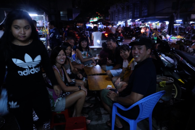 Saigon: wieczorne zwiedzanie Street FoodStreet Food Wieczorne zwiedzanie